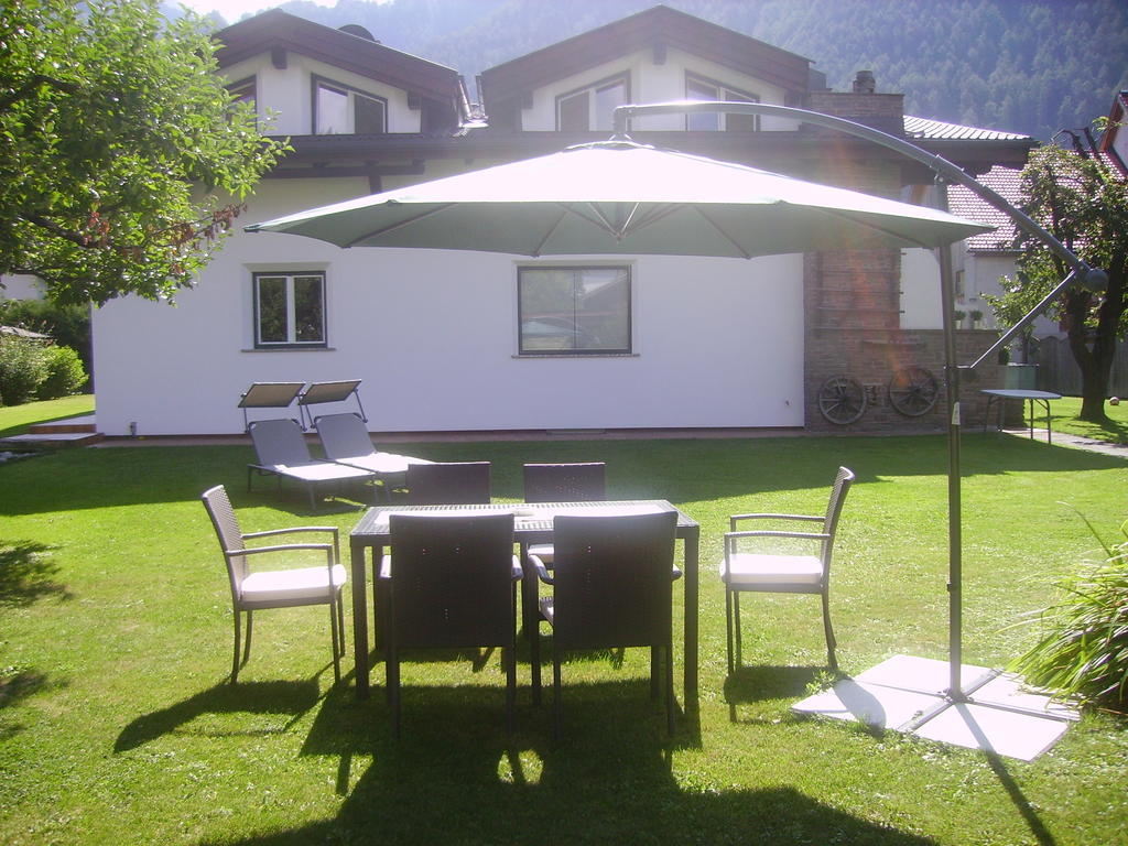 Active Apart Central Ried im Oberinntal Rom bilde
